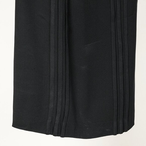 Moschino Cheap and Chic Black Tonal-Piping Sleeveless Dress - Picture 5 of 11